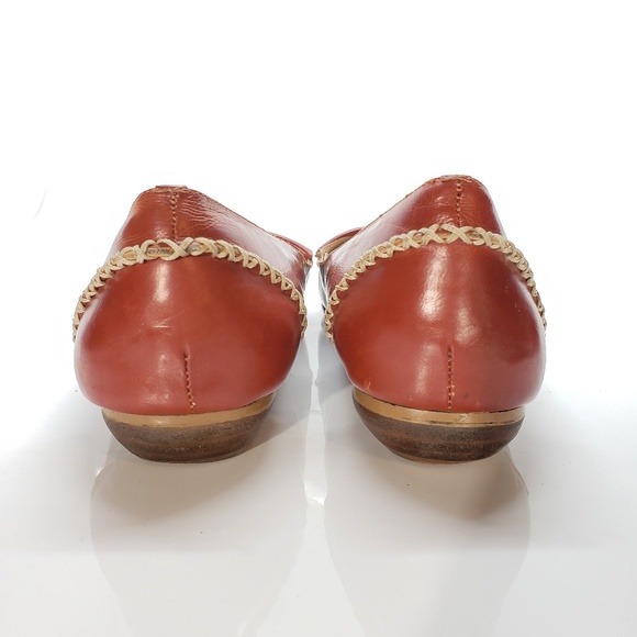 Stylish Red Leather Flat Loafer Shoes, Size 7.5! - Picture 4 of 8